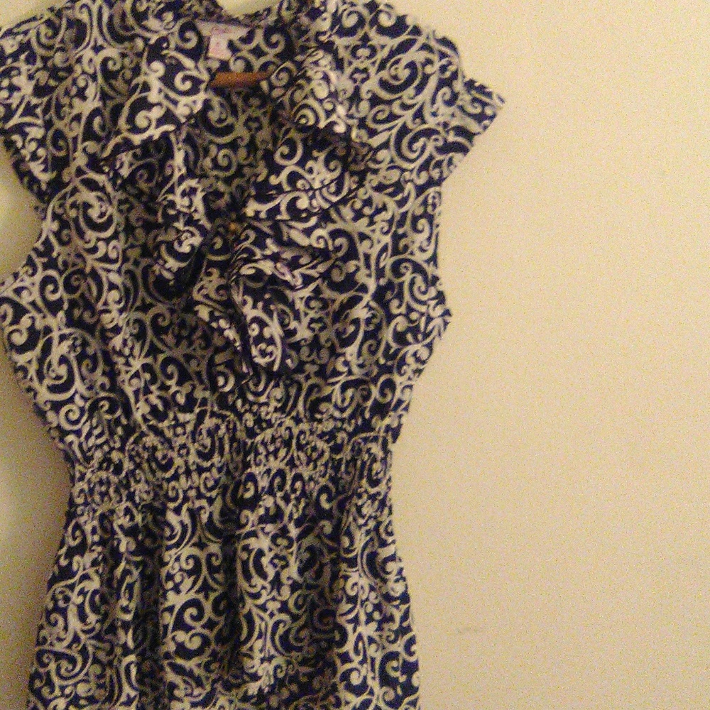Blouse / Shirt - Picture 2 of 3